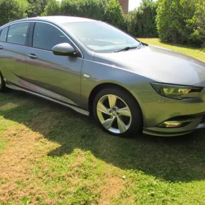 2020 Vauxhall Insignia 1.5T SRi Vx-line Nav 5dr Hatchback Petrol Manual - Image 6