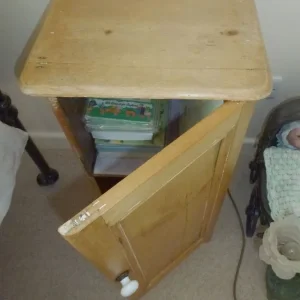 REAL ANTIQUE PINE BEDSIDE CABINET - Image 3