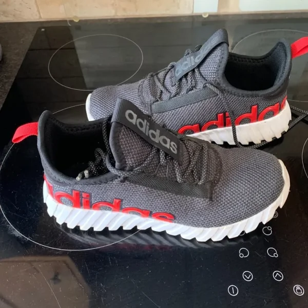 Boys Adidas trainers size 4