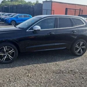 2018 Volvo XC60 D5 Estate R-Design AWD - Image 2