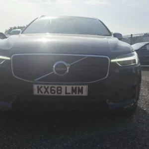 2018 Volvo XC60 D5 Estate R-Design AWD - Image 6