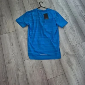 Shorts and tshirt - Image 2