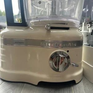 Kitchen Aid Food Processor plus full accessories - Image 2