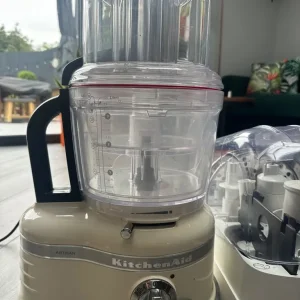 Kitchen Aid Food Processor plus full accessories