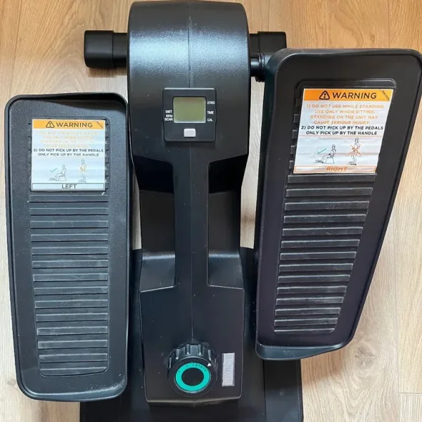 Seated elliptical trainer by Cubii