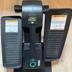 Seated elliptical trainer by Cubii