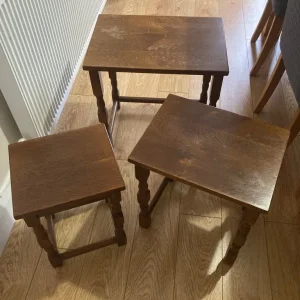 Classic 3-Piece Nesting Tables – Solid Wood Charm
