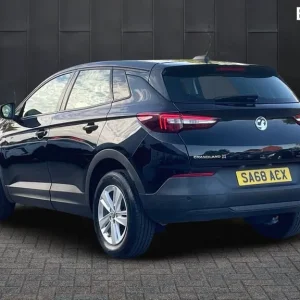 2018 Vauxhall Grandland X 1.2T SE 5-door hatchback - Image 7
