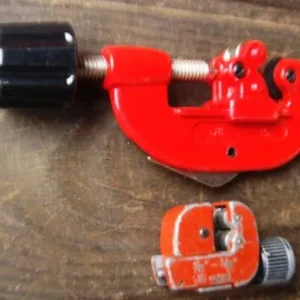 Screwdrivers and Pipe Cutters - Image 6