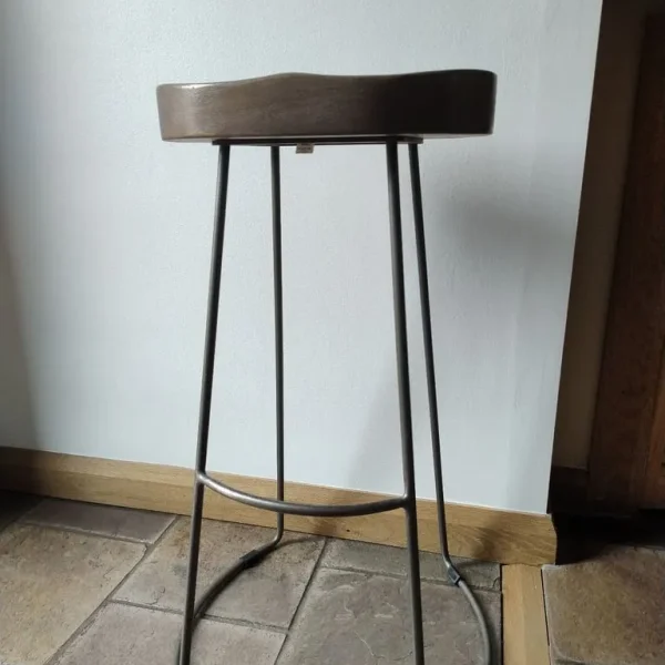 Bar stools 3 off, 29.5 high