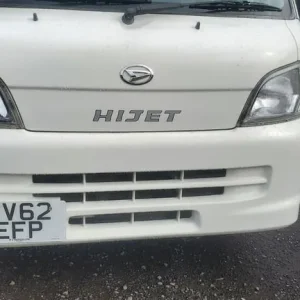 Daihatsu Hi Jet 4WD Mini Pickup 650cc Japanese Import 6k miles - Image 2