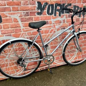 Ladies Dawes hybrid bike 21” frame - Image 3