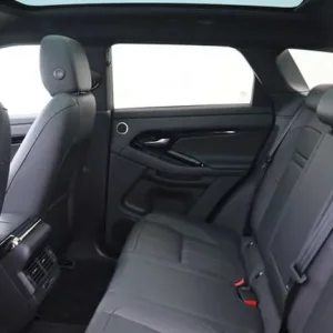 2023 Land Rover Evoque 2.0 D200 Dynamic HSE 5-door SUV - Image 4