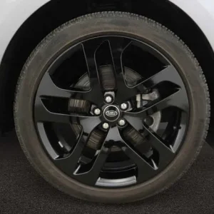 2023 Land Rover Evoque 2.0 D200 Dynamic HSE 5-door SUV - Image 8