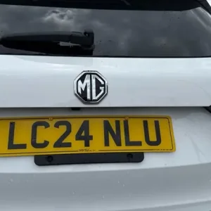 2024 MG HS Trophy 5-door Petrol Hatchback - Image 8