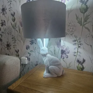Table lamp