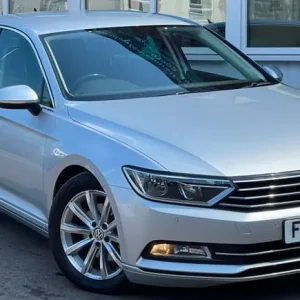2017 Volkswagen Passat 2.0 TDI SE Diesel Manual - Image 3