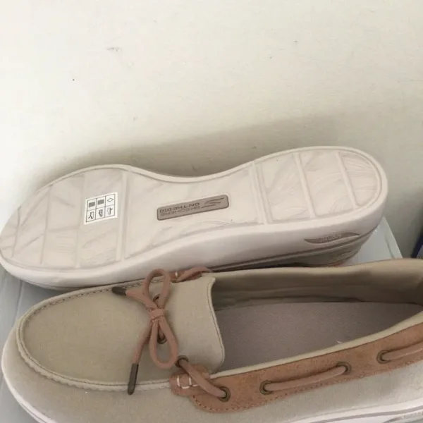 New Mens Skechers Boat Shoes Size 8