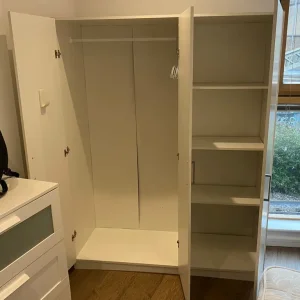 Wardrobe 3 doors - Image 3