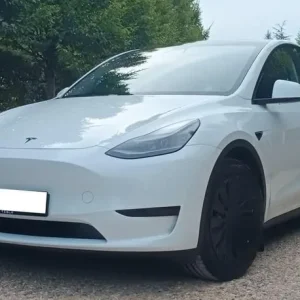 2023 Tesla Model Y Dual Motor Long Range - Image 2