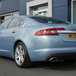 2008 Jaguar XF 2.7 Diesel Premium 4dr Saloon - Image 3