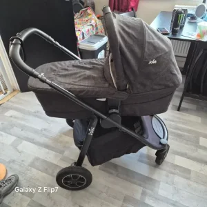 Joie 3 in 1 pram - Image 3