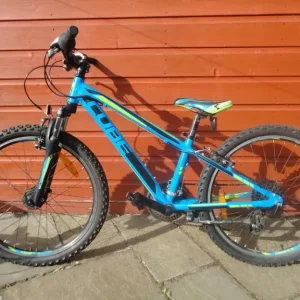 Cube Street Childs Bike - Image 6