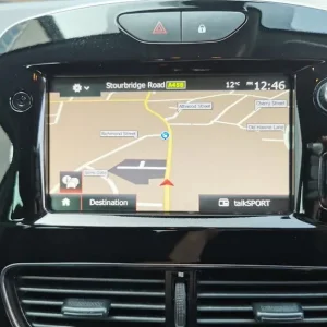 2019 Renault Clio 0.9 TCe Iconic Hatchback - Image 8