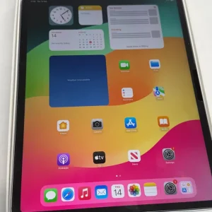 New iPad Air 13-inch 6th gen with cellular, 2 charges only