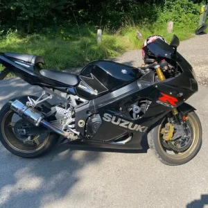 Suzuki GSX-R 1000 2004 black limited edition - Image 3