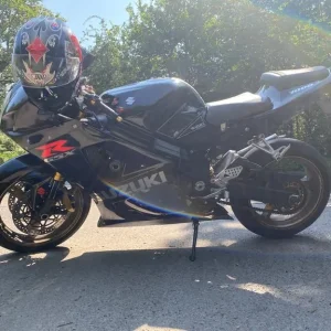 Suzuki GSX-R 1000 2004 black limited edition - Image 5