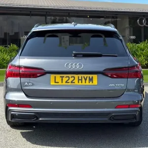2022 Audi A6 Avant Black Edition Estate - Image 4