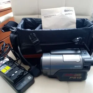 Laptop, tablet, phones, camcorder - Image 2