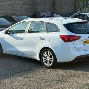 2014 Kia Ceed 1.4L VR7 Estate 5dr Petrol Manual - Image 7