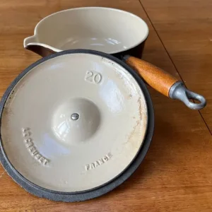 Le Creuset Cast Iron Pots and Casserole Dish Set - Image 4