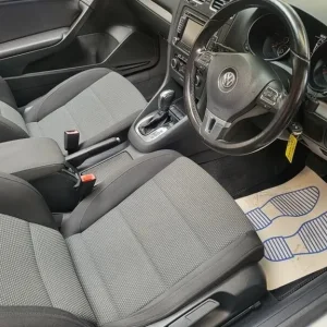 2012 Volkswagen Golf SE Tech TDI BlueMotion DSG Convertible - Image 3