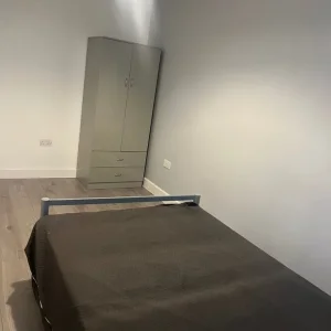 Double room for 6 months - Image 3