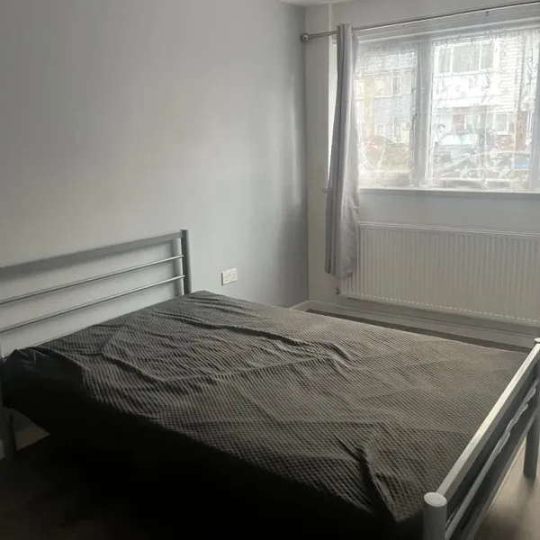 Double room for 6 months