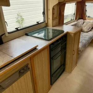 Caravan with a bit of love needed - Image 3