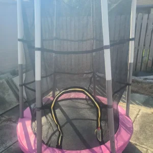 Kids trampoline and slide - Image 2