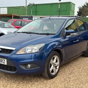 2009 Ford Focus 1.8 Zetec Hatchback - Image 3