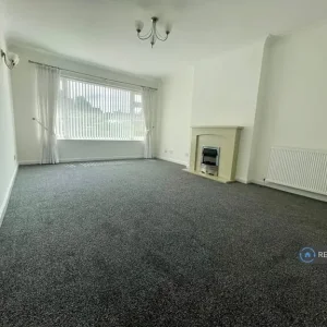 1 bedroom in Wheatcroft Avenue, dyffryn-ardudwy, Station Road - Image 3