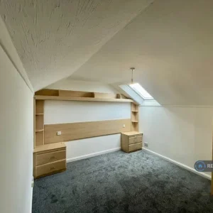 1 bedroom in Wheatcroft Avenue, dyffryn-ardudwy, Station Road - Image 7