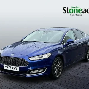 2017 Ford Mondeo 2.0 TDCi Vignale Hatchback - Image 7