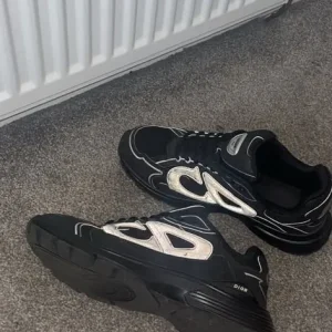 B30