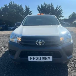2020 Toyota Hilux Active 4WD Double Cab Diesel - Image 8