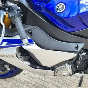 2015 Yamaha R1 Blue Superbike - Image 7