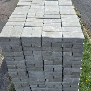 1000 grey block pavers