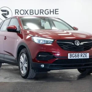 2018 Vauxhall Grandland X 1.2 SE S/S 5-door