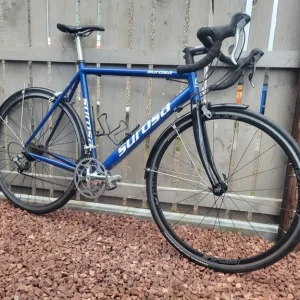 Surrosa 55cm training bike with mudguards - Image 4